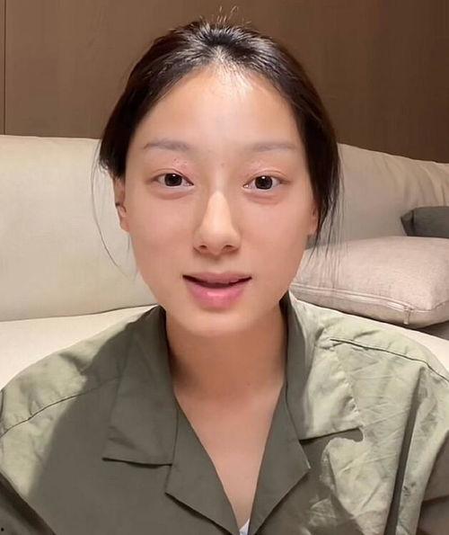 百乔媳妇小雪吃瓜,揭秘娱乐圈吃瓜背后的故事